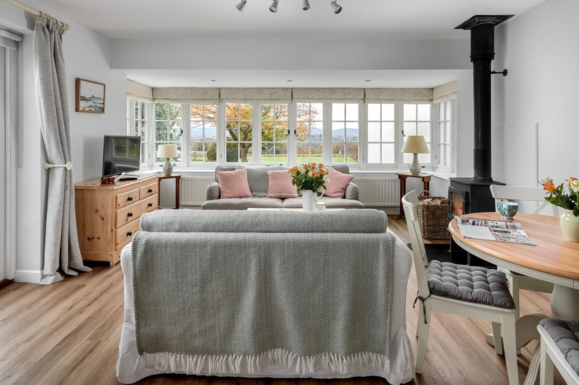 Garden Flat Near Goodwood With Stunning Views Apartment Petersfield Bagian luar foto